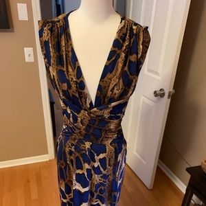 Maxi dress never worn -pull over with side slit
